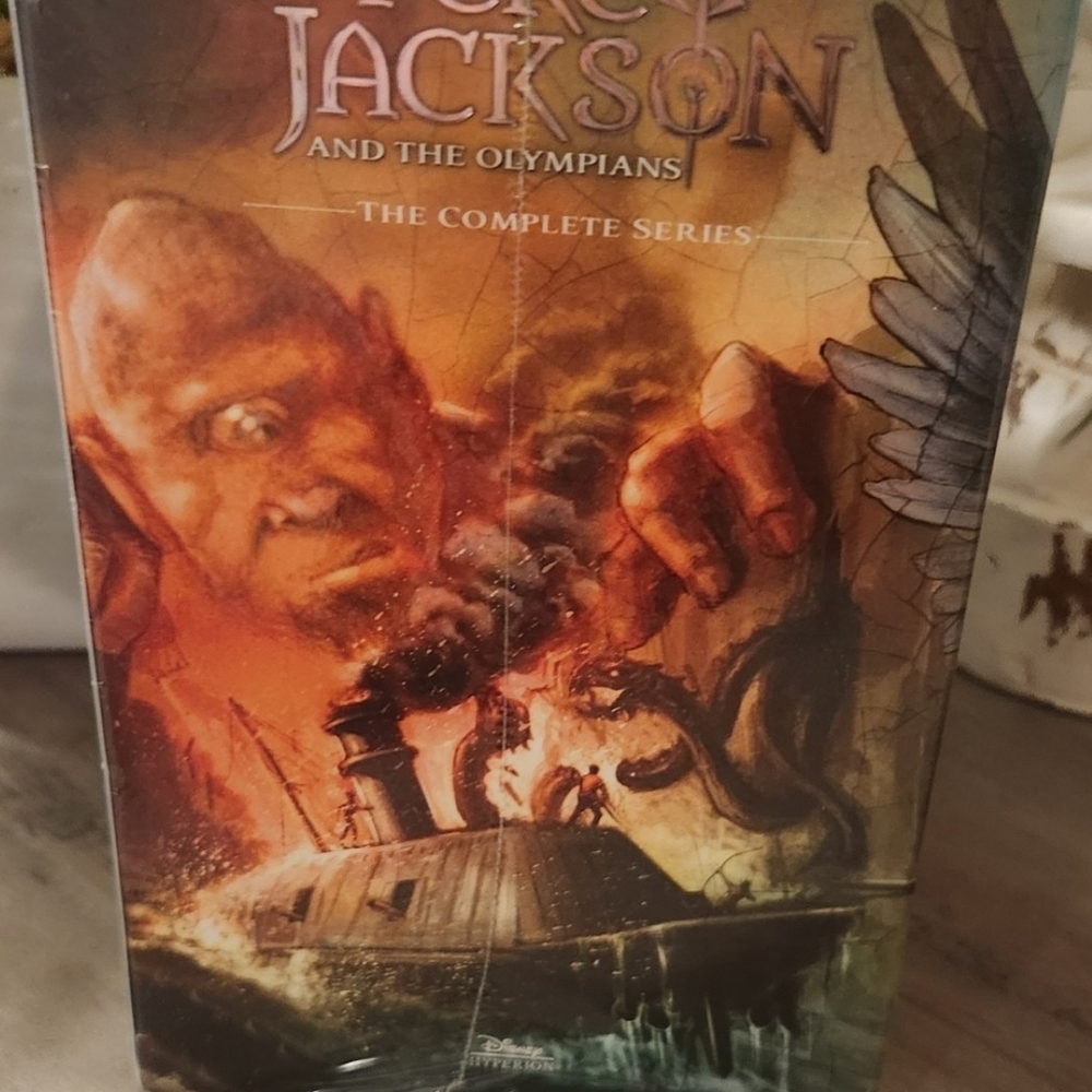 Percy Jackson and the Olympians Book - Picture 6 of 6